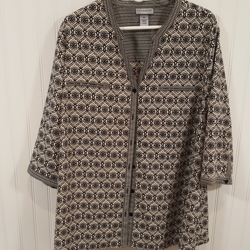 Catherines black/beige button down bouse sz 2X